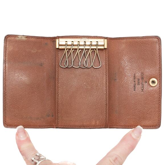 Authentic Louis Vuitton Monogram Multicles 6 Key Holder 1994 - Picture 4 of 16